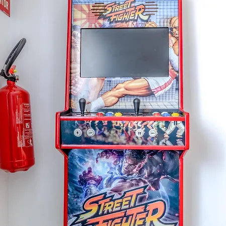 Lujo Proyector, Maquina Arcade, Wifi Y Patinetes Апартаменти Ов'єдо